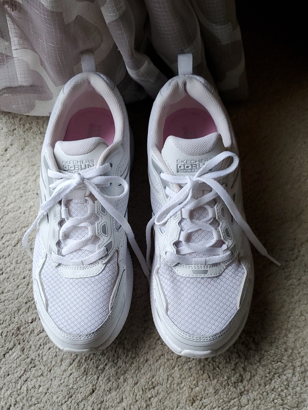 Skechers GoRun Consistent Air Cooled Ultra Light White Sneakers